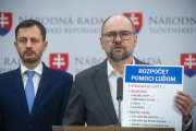 Parlament skončil rokovanie búrkou v daniach (prehľad schválených zmien v daniach a odvodoch)