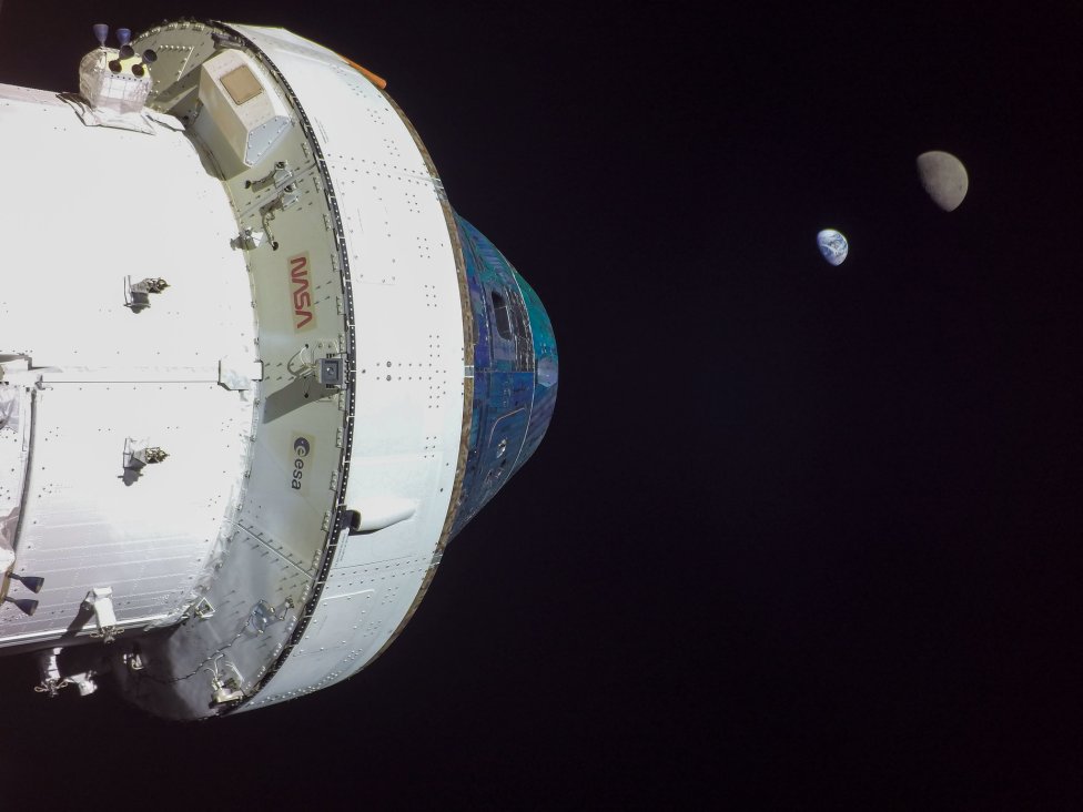 Orion, Zem a Mesiac, 13. deň misie Artemis I. Foto – NASA Johnson
