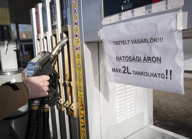 benzin tankolás