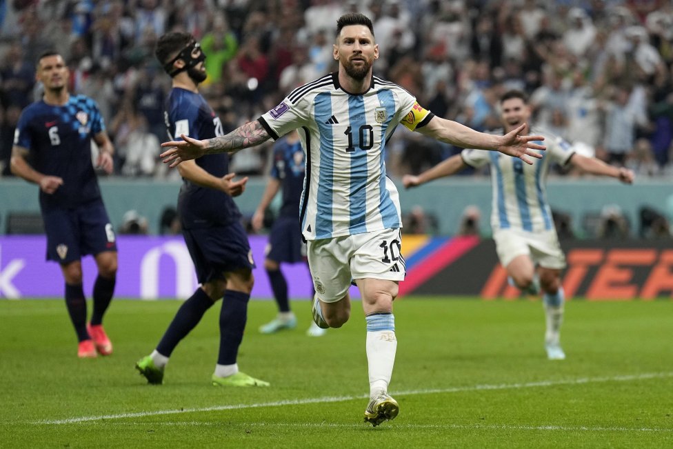 Lionel Messi pri oslave gólu. Foto - TASR/AP