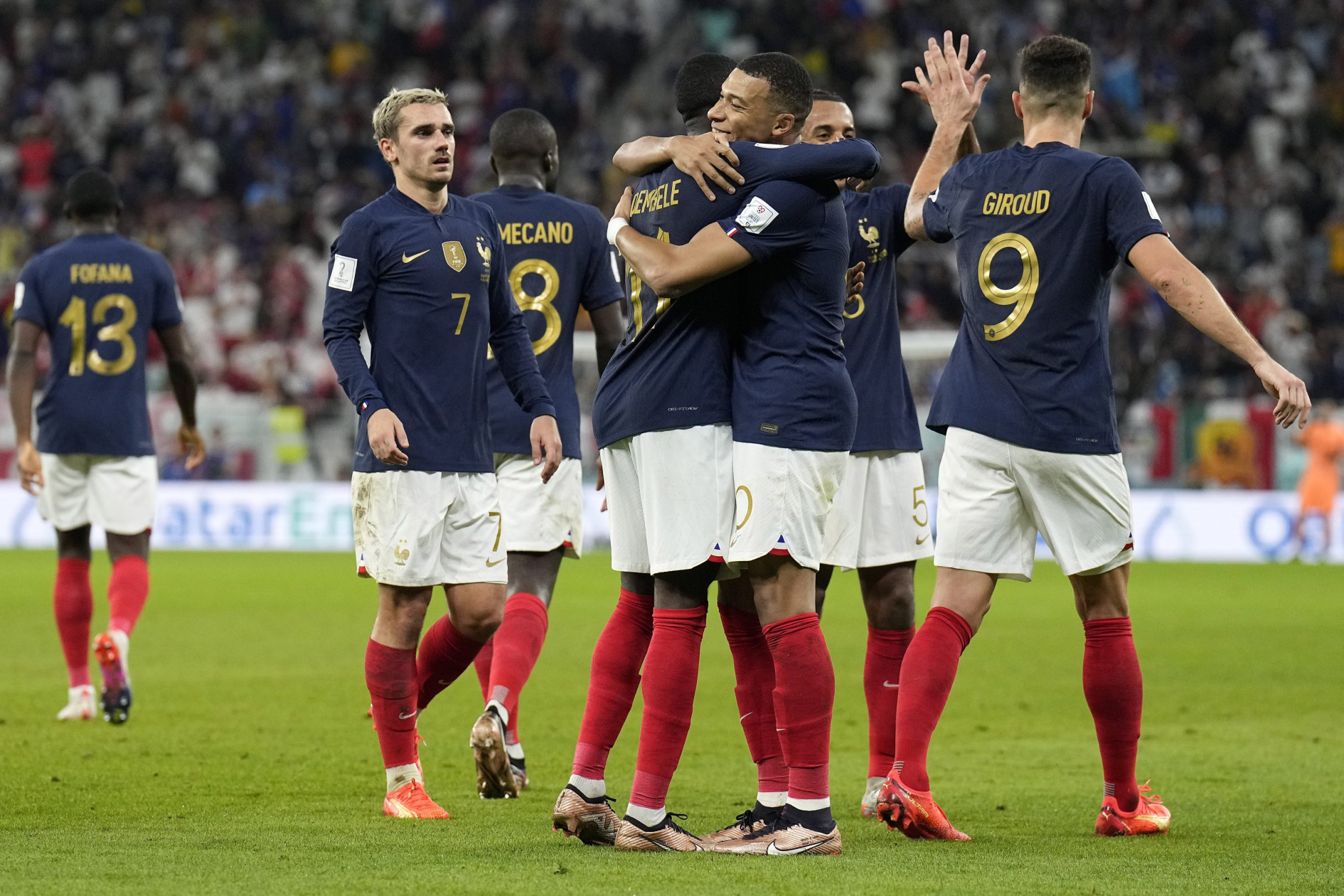 Les joueurs de football de la France sont passés à