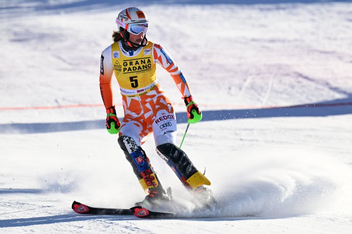 Slovenka Petra Vlhová skončila tretia v slalome v Sestriere. Foto - TASR/Martin Baumann