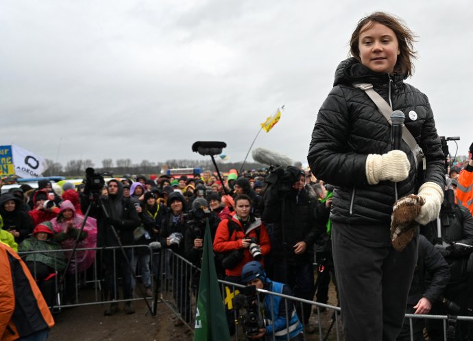 Švédska klimatická aktivistka Greta Thunberg na proteste v Nemecku. Foto – TASR/AP
