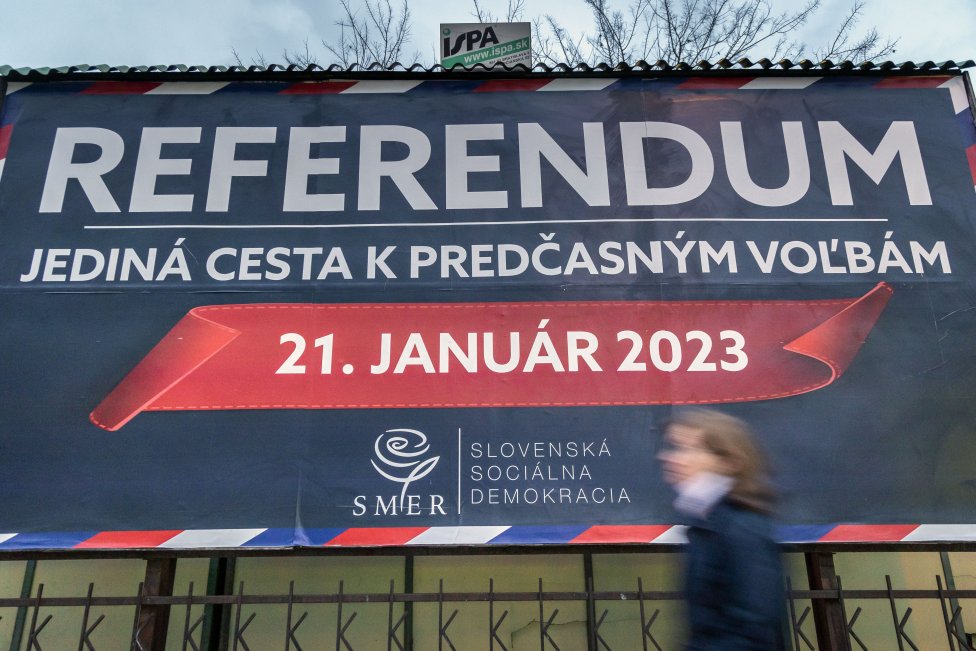 Bilbord Smeru k referendu. Foto N - Tomáš Benedikovič
