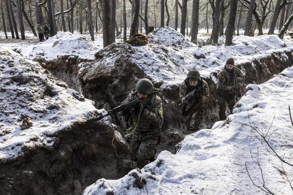 Ukrajinskí vojaci pripravujúci sa v Zaporižžskej oblasti. Foto - Heidi Levinová/Washington Post