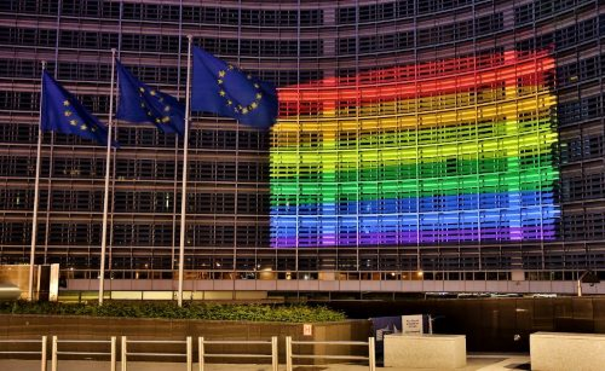 Le Parlement européen s’est joint au tribunal contre la loi hongroise anti-LGBTI.  Où en est la Slovaquie pour ce qui est d’exprimer sa position ?  Rien d’étonnant !