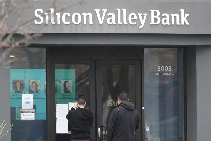 Vchod do Silicon Valley Bank v Santa Clare. Foto - TASR/AP