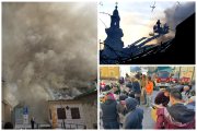 Horiaca Štiavnica: kým plamene ničili historické centrum, ľudská reťaz zachránila obrazy, staré knihy aj listiny z archívu (+ video)