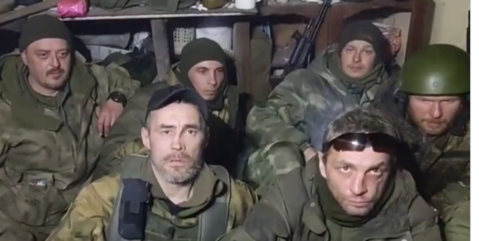 Ruskí vojaci sa sťažujú, že ich strieľajú vlastní. Foto - Twitter