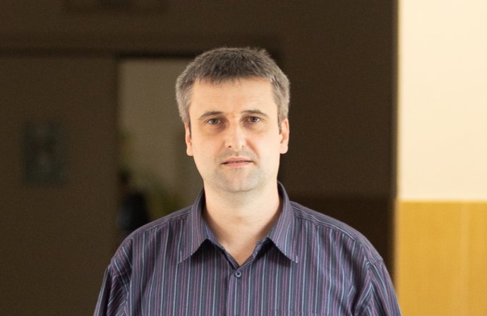 Bacsó Péter, a párkányi Ady Endre Alapiskola igazgatója. Fotó – Kápostáš Martin