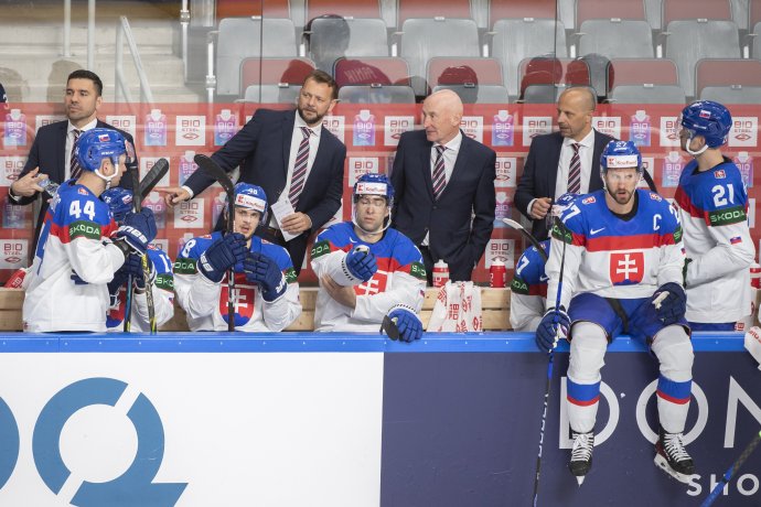 Slovenskí hokejisti. Foto – TASR/Martin Baumann
