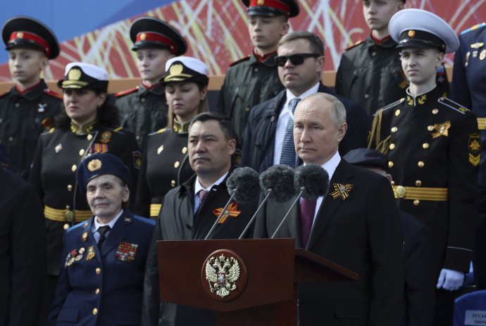 Vladimir Putin počas prejavu na Červenom námestí. Foto -TASR/AP