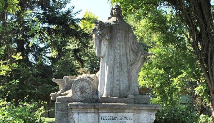 Socha Samuela Tešedíka v Sarvaši v Maďarsku. Foto - Wiki Commons