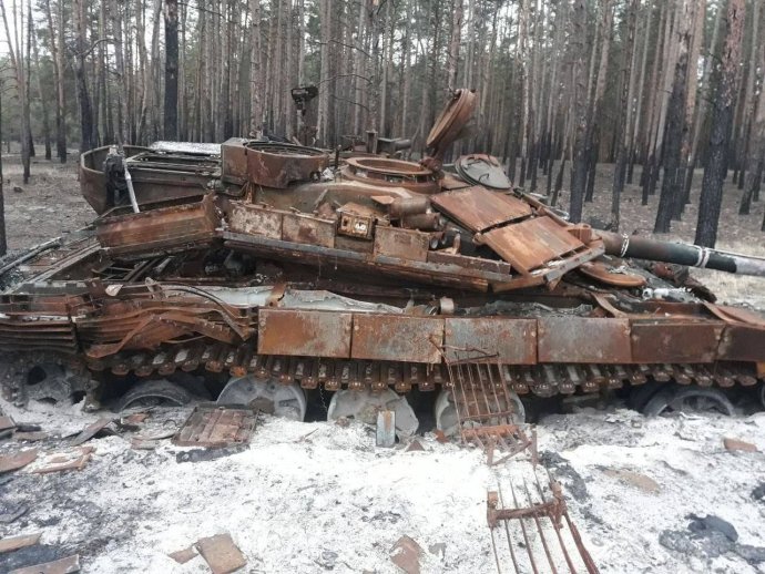 Zničený moderný ruský tank T-90M niekde v Luhanskej oblasti. Zdroj - Walter Report