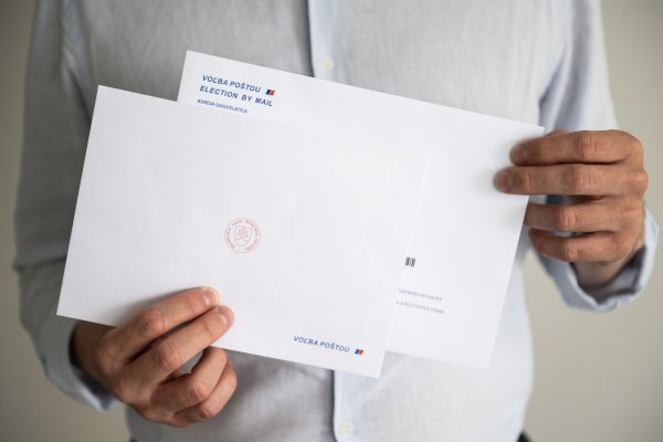 Ako za Hegerovej vlády potopili prezidentské voľby poštou a&nbsp;prečo nebude možné voliť prezidenta z&nbsp;cudziny