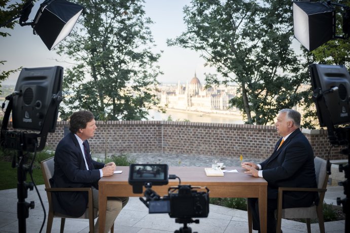 Tucker Carlson és Orbán Viktor Budapesten. Fotó - MTI