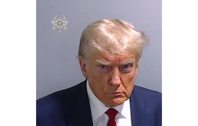 Policajná fotografia Donalda Trumpa. Foto - TASR/AP
