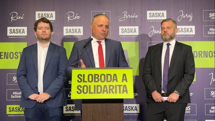 Ravasz Ábel, Juraj Droba és Juraj Krúpa. Fotó - SaS / Facebook