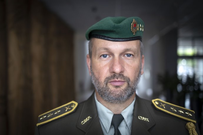 Plukovník Roman Bobaľ je náčelníkom delostrelectva slovenských ozbrojených síl. Foto N - Tomáš Benedikovič