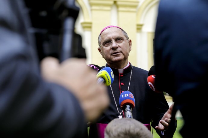 Predseda Konferencie biskupov Slovenska Bernard Bober. Foto - TASR