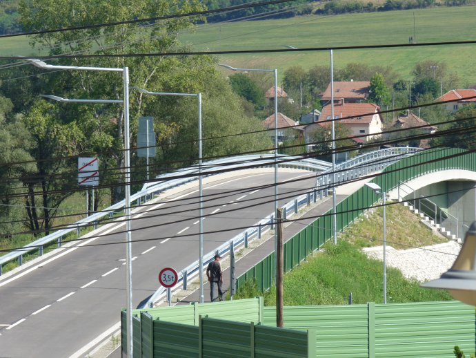 A Károly Róbert híd. Fotó - Papp Attila