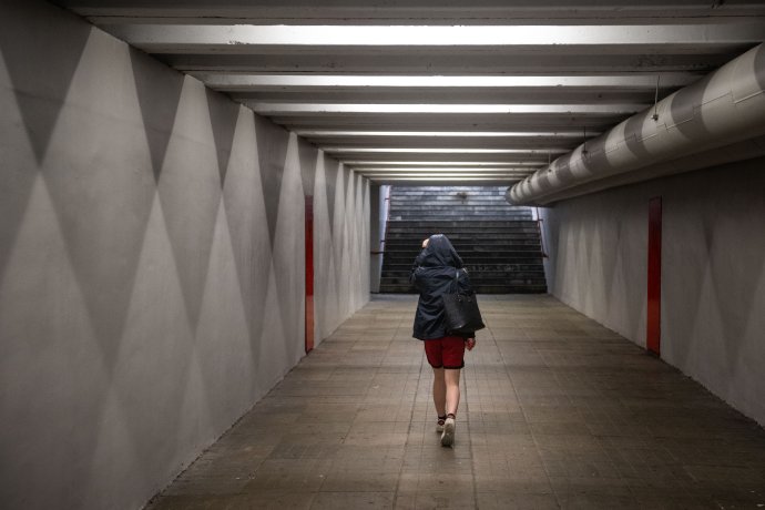 Podchod pod Rusovskou cestou v bratislavskej Petržalke neďaleko zastávky Záporožská, kde naposledy zaznamenali pohyb zmiznutej študentky. Foto N - Vladimír Šimíček