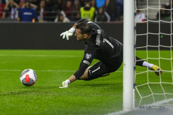 Ako čítať futbal: Podľa dát sme v&nbsp;Portugalsku zaostávali viac ako Luxembursko pri prehre 0:9. Dúbravka nás zachránil od debaklu