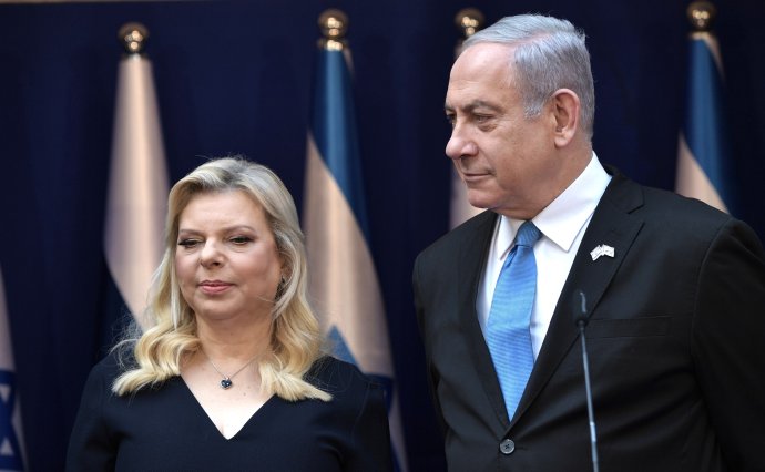 Netanjahu a jeho manželka Sara. Foto - kremlin.ru/Wikimedia Commons