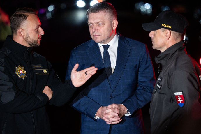 Šutaj Eštok, Fico a policajný šéf Polakovič. Foto N - Tomáš Benedikovič
