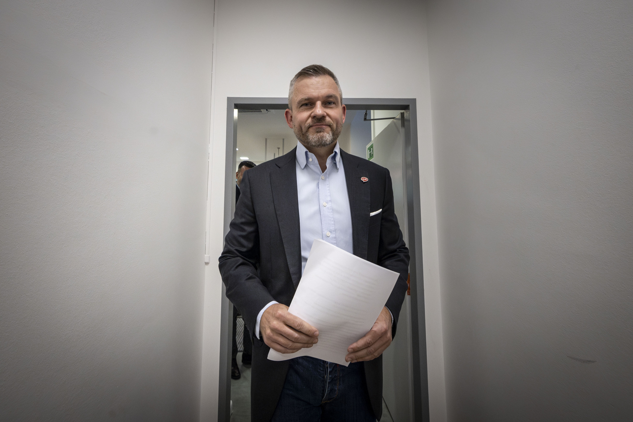 Pellegriniho ďalší škandál: Z&nbsp;účtu Hlasu si poslal 250-tisíc eur, skôr než dorazila pôžička od sestry (+ video)