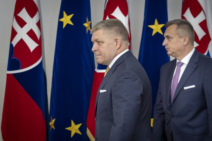 Predsedovia strán Smer a SNS Robert Fico a Andrej Danko. Foto N - Tomáš Benedikovič