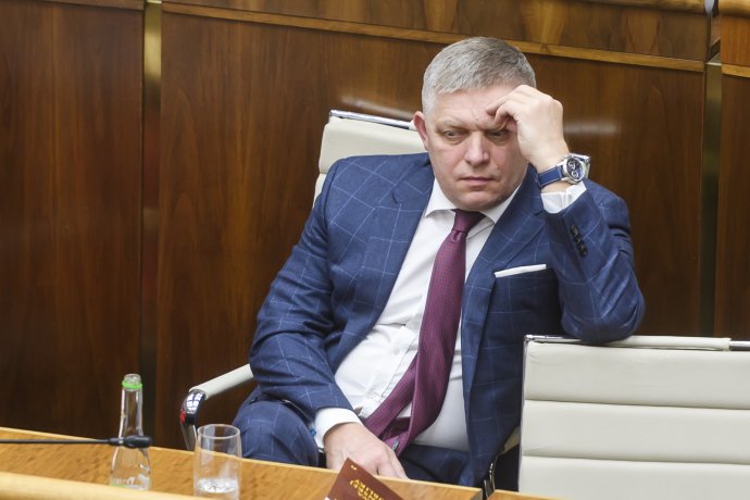 Robert Fico na schôdzi k programovému vyhláseniu svojej vlády. Foto - TASR