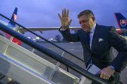Newsfilter: Fico si z Bratislavy do Prahy priviezol aj svoje spôsoby