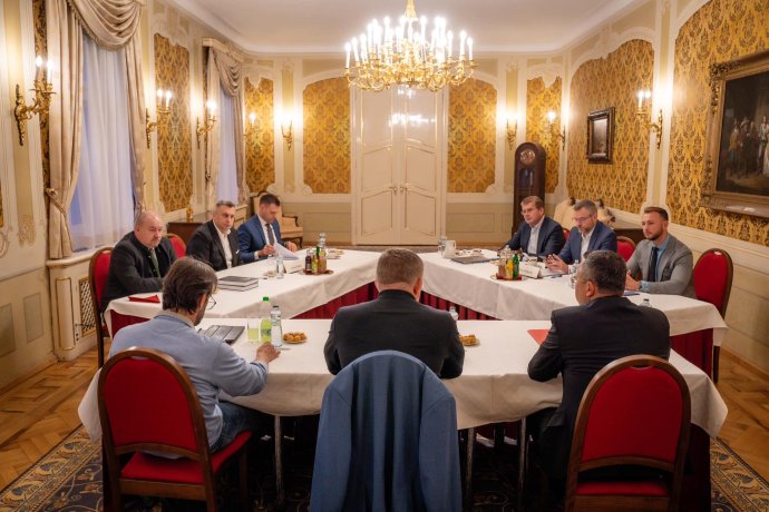 Rokovanie koaličnej rady o programovom vyhlásení vlády. Foto – Facebook Roberta Fica