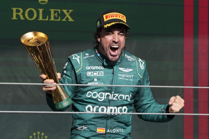Fernando Alonso megmutatta, hogy még mindig a legjobbak közé tartozik. Fotó - TASR/AP