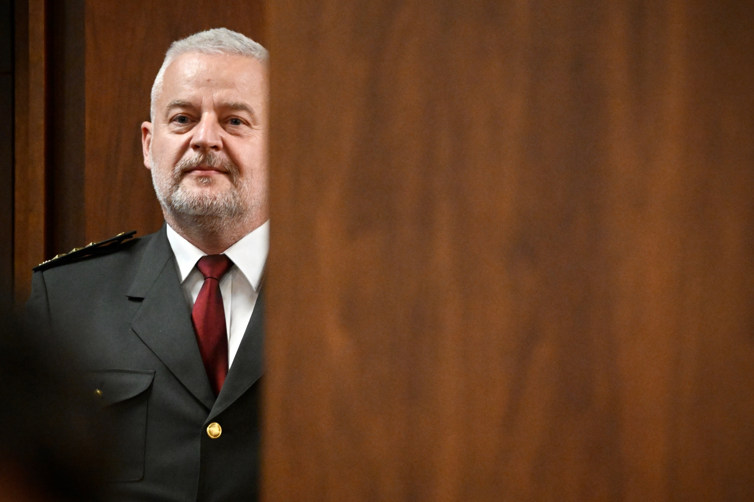 Nový policajný prezident Solák hovorí, že budú vyšetrovať korupciu aj na najvyšších miestach. Spišiakovu dôveru stratil