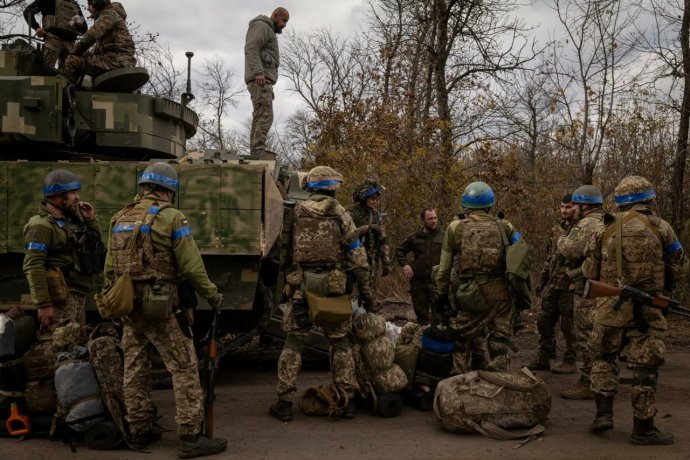 Vojaci 47. brigády pri Avdijivke. Foto - ukrajinská armáda