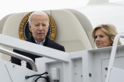 Biden je čoraz frustrovanejší. Svojich ľudí sa pýtal, čo robia, a jeho plány viaznu v kongrese