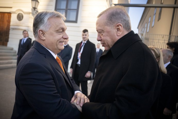 Orbán Viktor fogadja Recep Tayyip Erdogant a Karmelita kolostorná. Fotó - MTI/Miniszterelnöki Sajtóiroda/Benko Vivien Cher