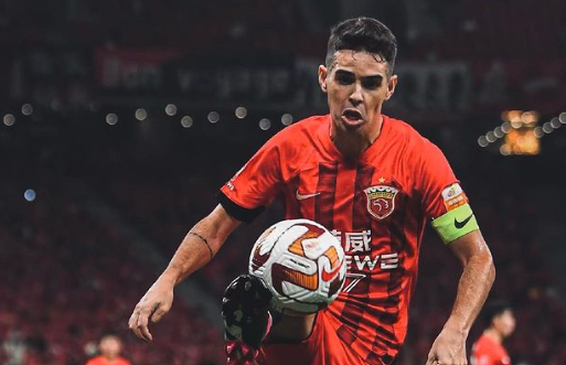 Ako Čína neovládla futbal: Hamšík a&nbsp;ďalšie hviezdy odišli, Oscar však zostal, lebo nové pravidlo sa ho netýka