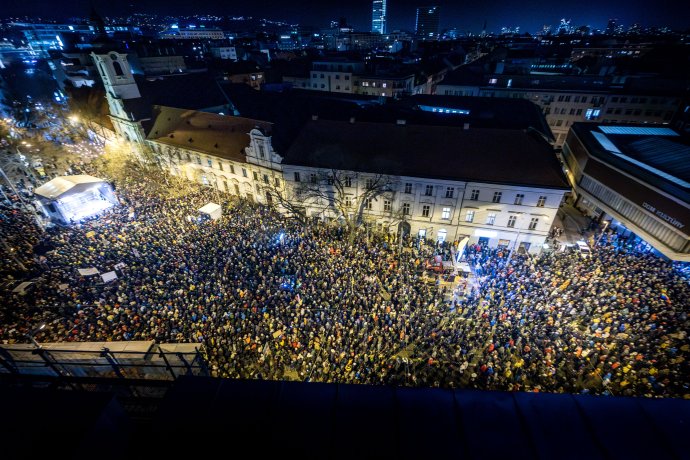 Tüntetés a negyedik Fico-kormány ellen 2024. január 11-én. Fotó N - Tomáš Benedikovič