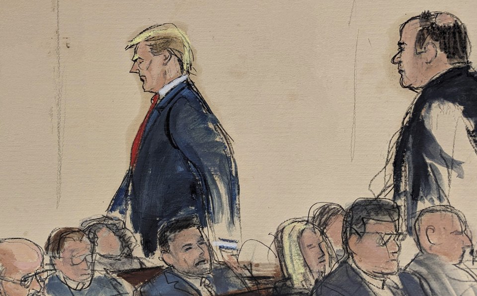 Súdna kresba zachytávajúca odchod Trumpa zo sály. Zdroj - TASR/AP