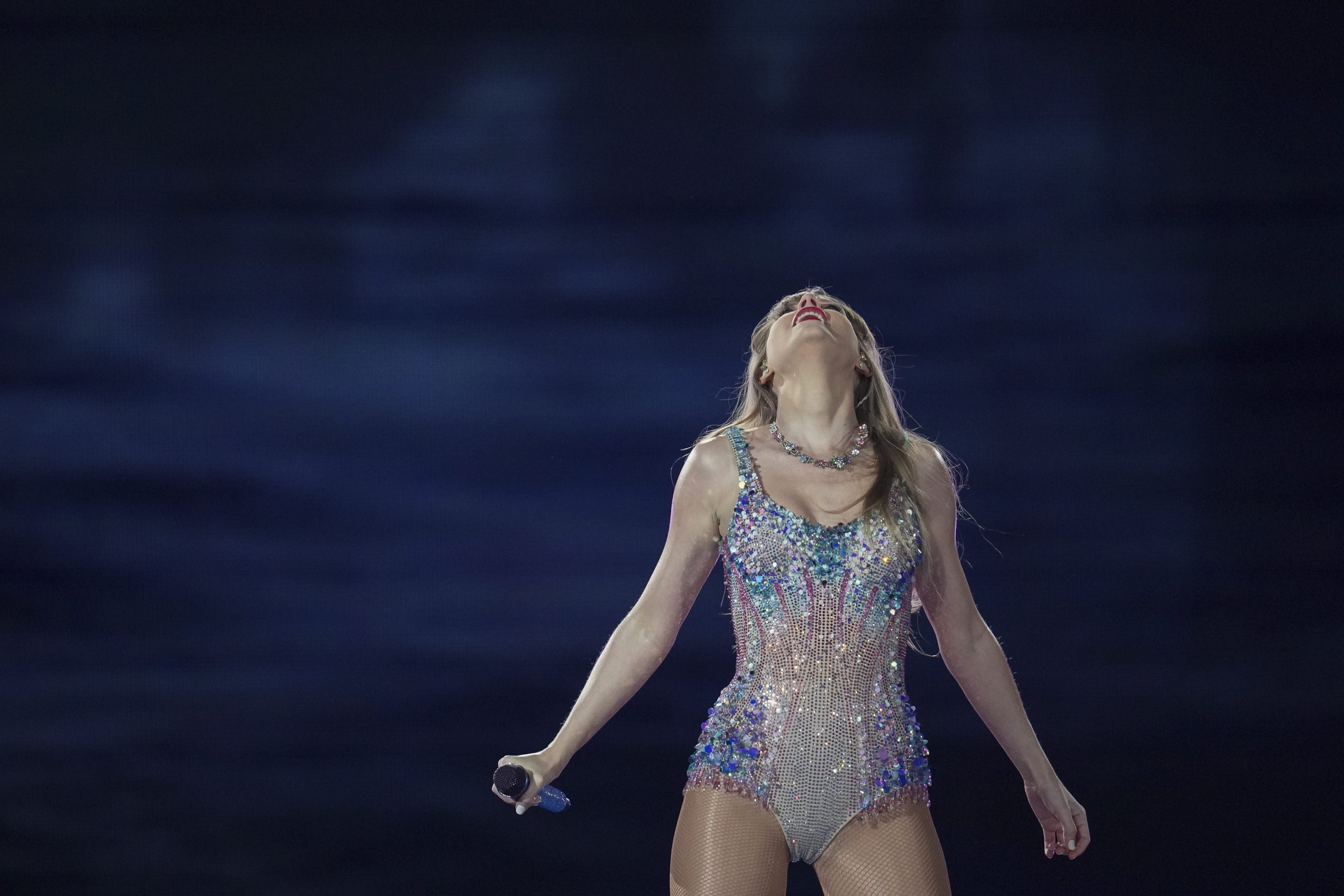 Konšpirujú, že za jej úspechom je Pentagón. Prečo americkí konzervatívci tak veľmi útočia na Taylor Swift