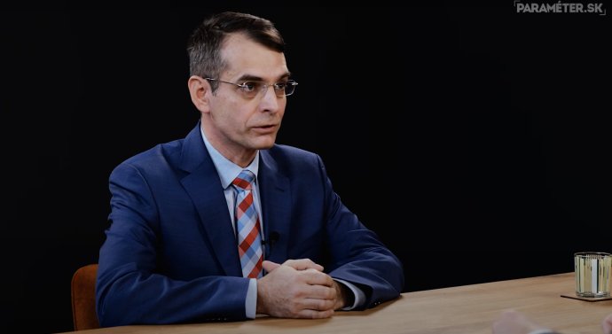 Horony Ákos kisebbségi kormánybiztos. Fotó - képernyőfotó