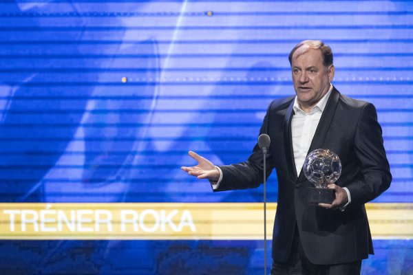 Vyhrať mal Calzona, nie Weiss. Prehral z&nbsp;podobného dôvodu ako svojho času Sagan