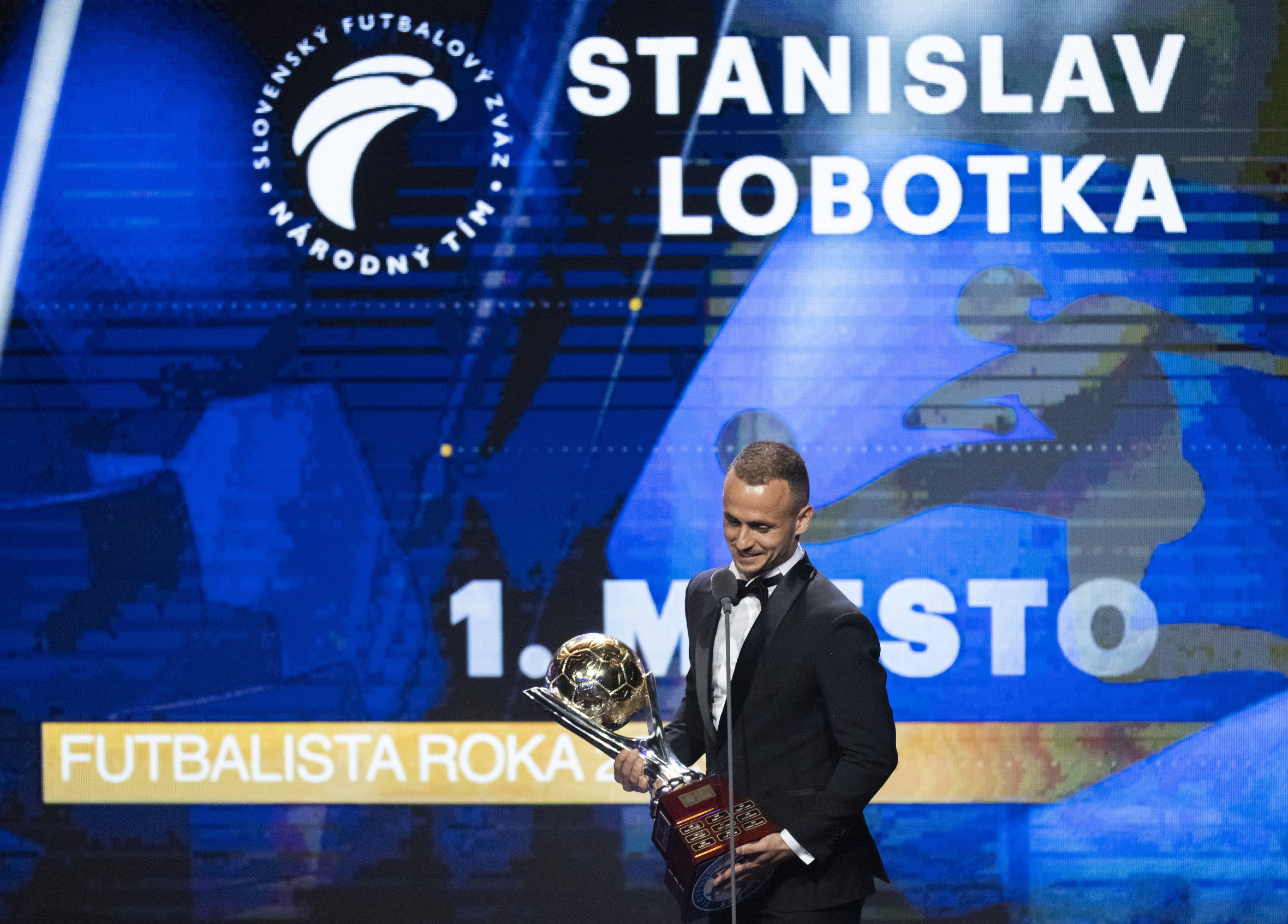 Lobotka: Calzona? Na „asistenta“ nie je zlý. Od leta ma určite bude trénovať len v&nbsp;jednom tíme