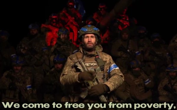 Vývoj bojov (747. deň): Ukrajinci zasiahli ďalšie rafinérie a&nbsp;protiputinovské légie opäť vnikli do Ruska