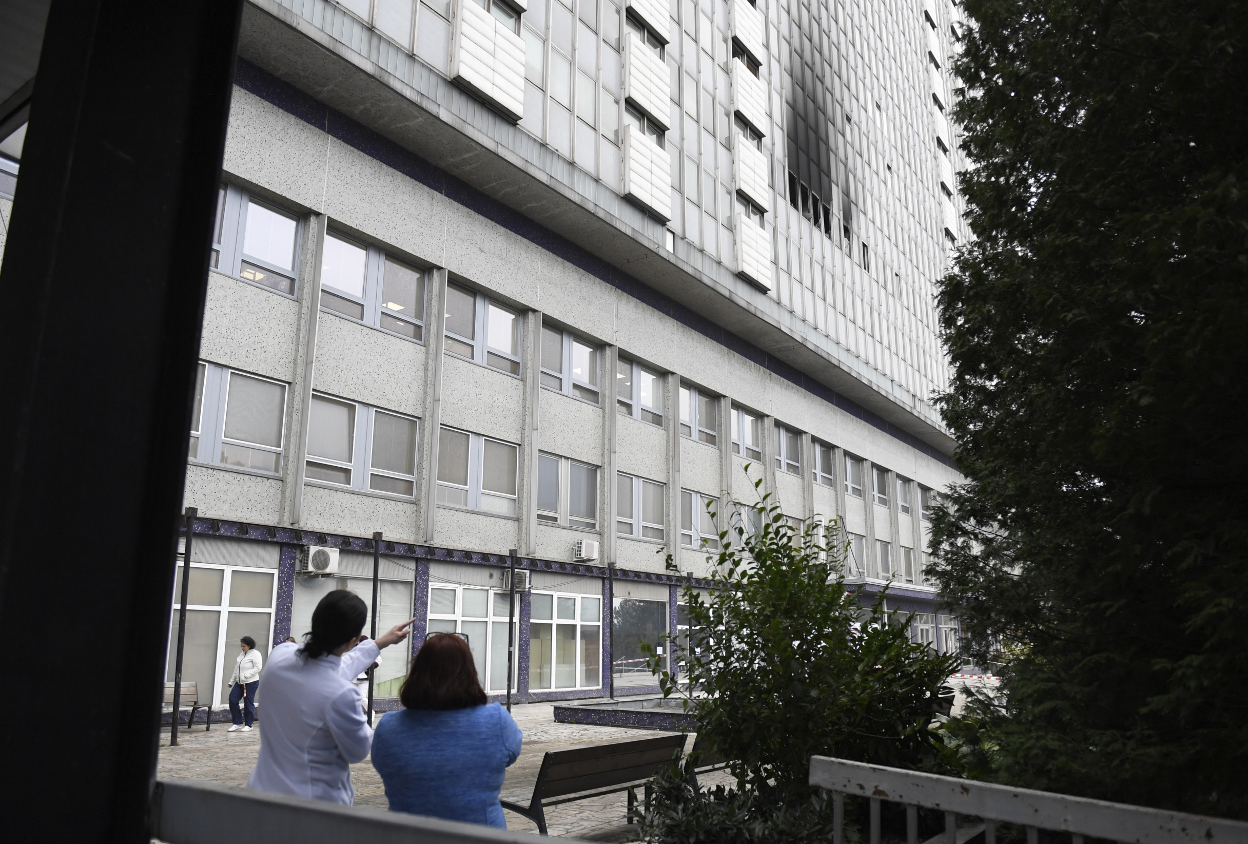 Nemocnica stále nie je bezpečná, sťažujú sa lekárski odborári rok a pol po požiari v Košiciach