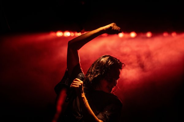 Mohla by to robiť inak, ale jej to najviac vyhovuje takto. Jana Kirschner má opäť úplne novú kapelu aj nový program