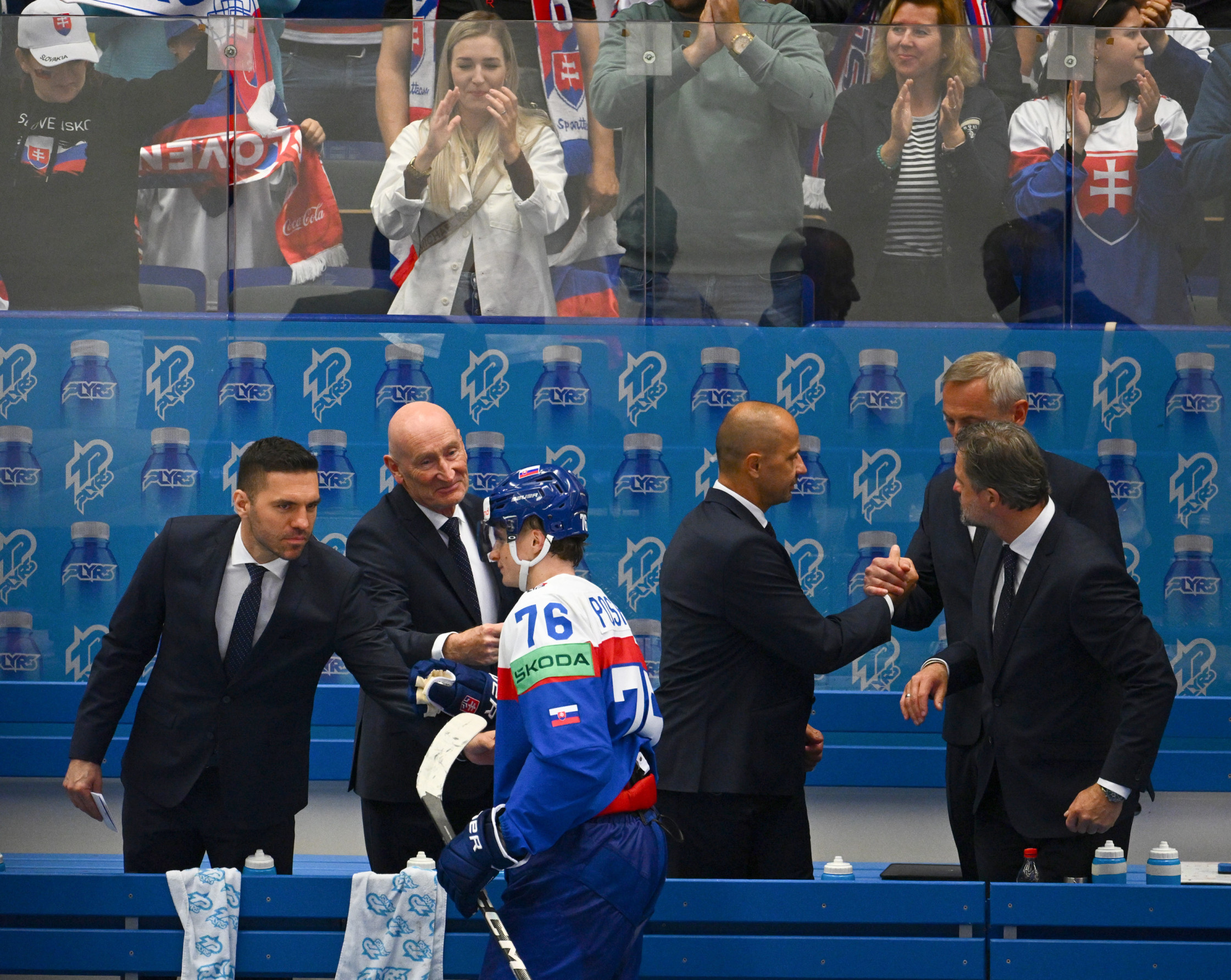 Ramsay: Pozeral som na časomieru, no nehýbala sa. Slafkovský: Caufielda budem provokovať do konca života